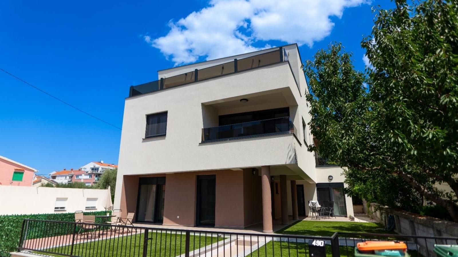 Princess Lea'S Apartment Zadar Exterior photo